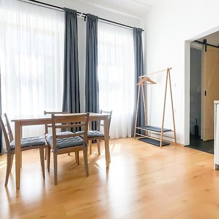 Apartman Tyrsovka 乌帕河畔斯沃博达 外观 照片