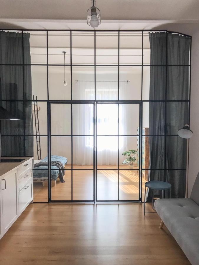 Apartman Tyrsovka 乌帕河畔斯沃博达 外观 照片