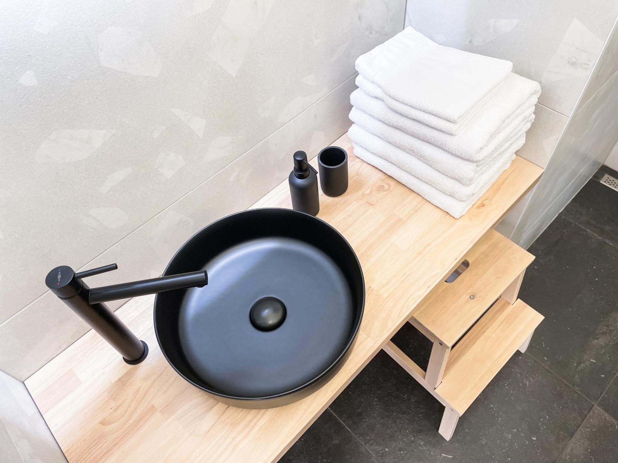 Apartman Tyrsovka 乌帕河畔斯沃博达 外观 照片